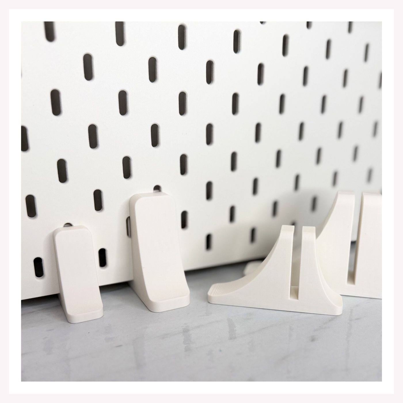 Freestanding Pegboard Feet